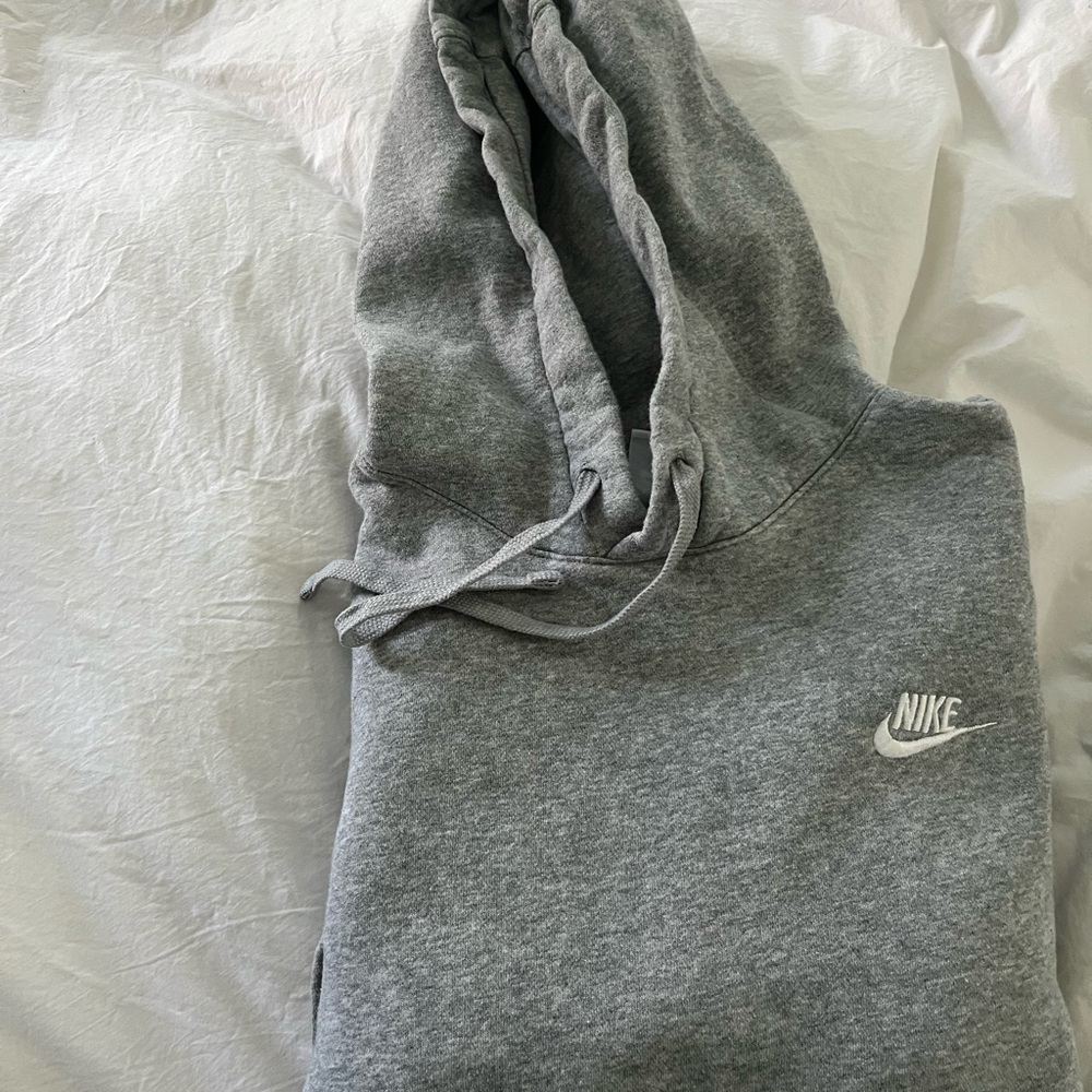 Men’s Nike club fleece hoodie